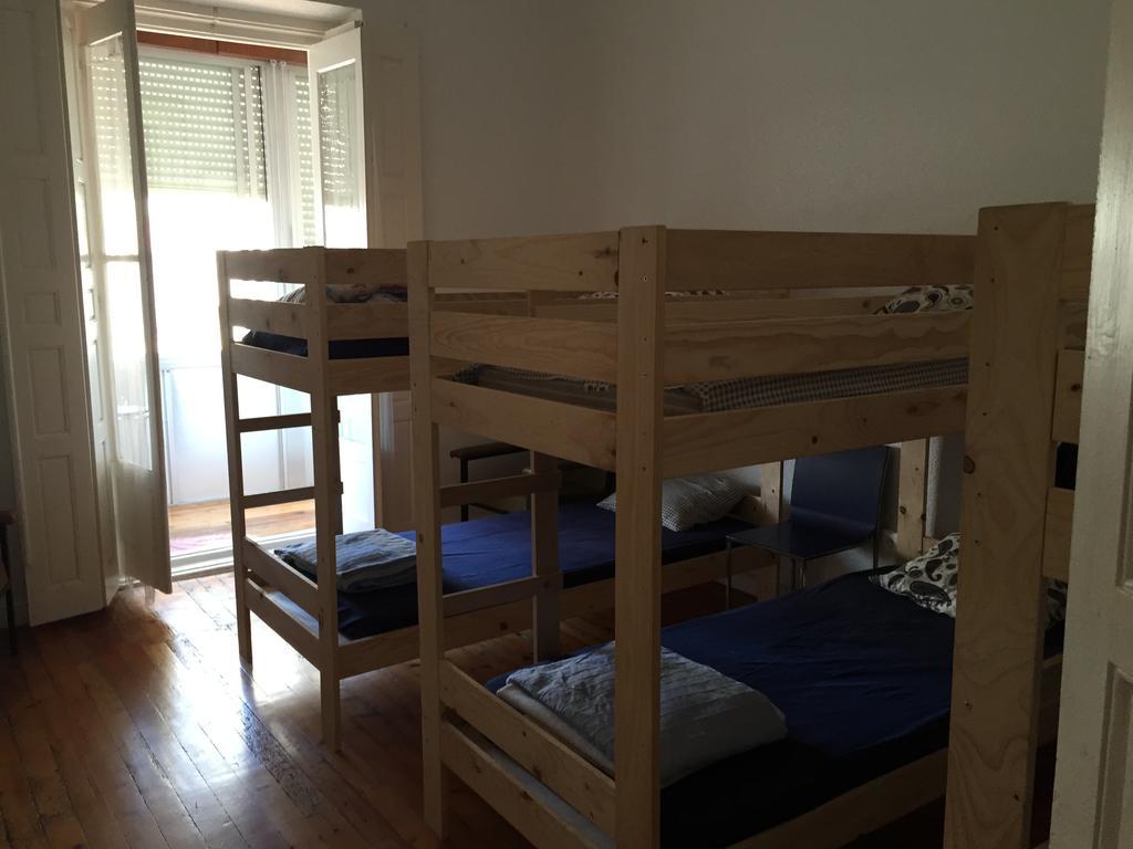 Albergue De Peregrinos La Bilbaina Santoña المظهر الخارجي الصورة