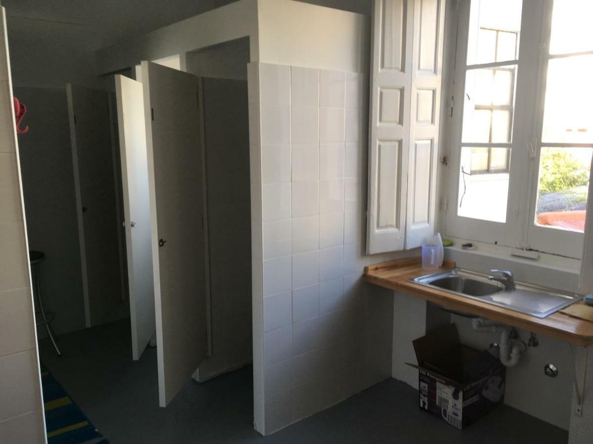 Albergue De Peregrinos La Bilbaina Santoña المظهر الخارجي الصورة