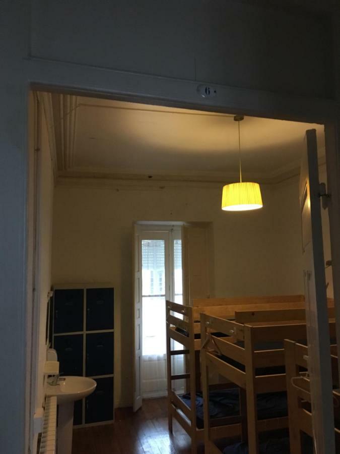 Albergue De Peregrinos La Bilbaina Santoña المظهر الخارجي الصورة